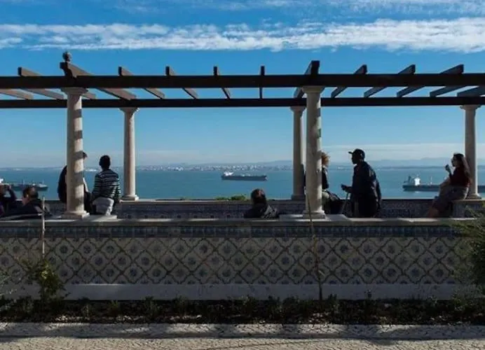 Διαμέρισμα Amalia Lisboa